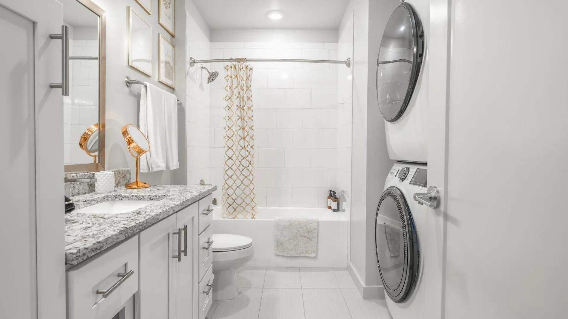 New Condo In Nashville, Pool Gym Rooftop & Laundry 5 Min From Broadway 0*, Nashville